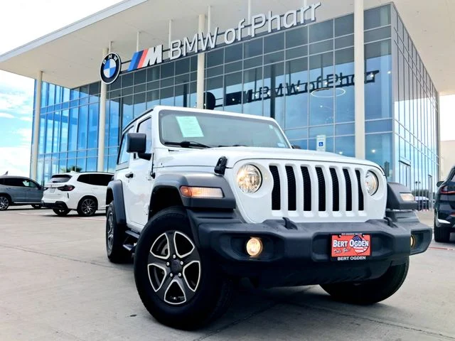 Used 2023 White Jeep Sport S image 1