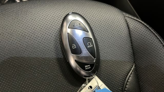 Used 2025 Ecotronic Gray Hyundai SEL Convenience image 40