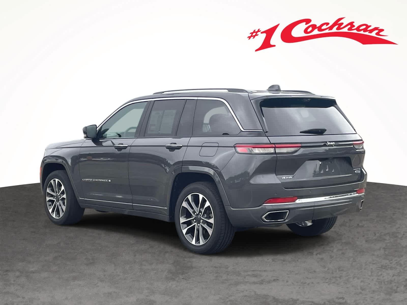 Used 2023 Gray Jeep Overland 4x4 image 14