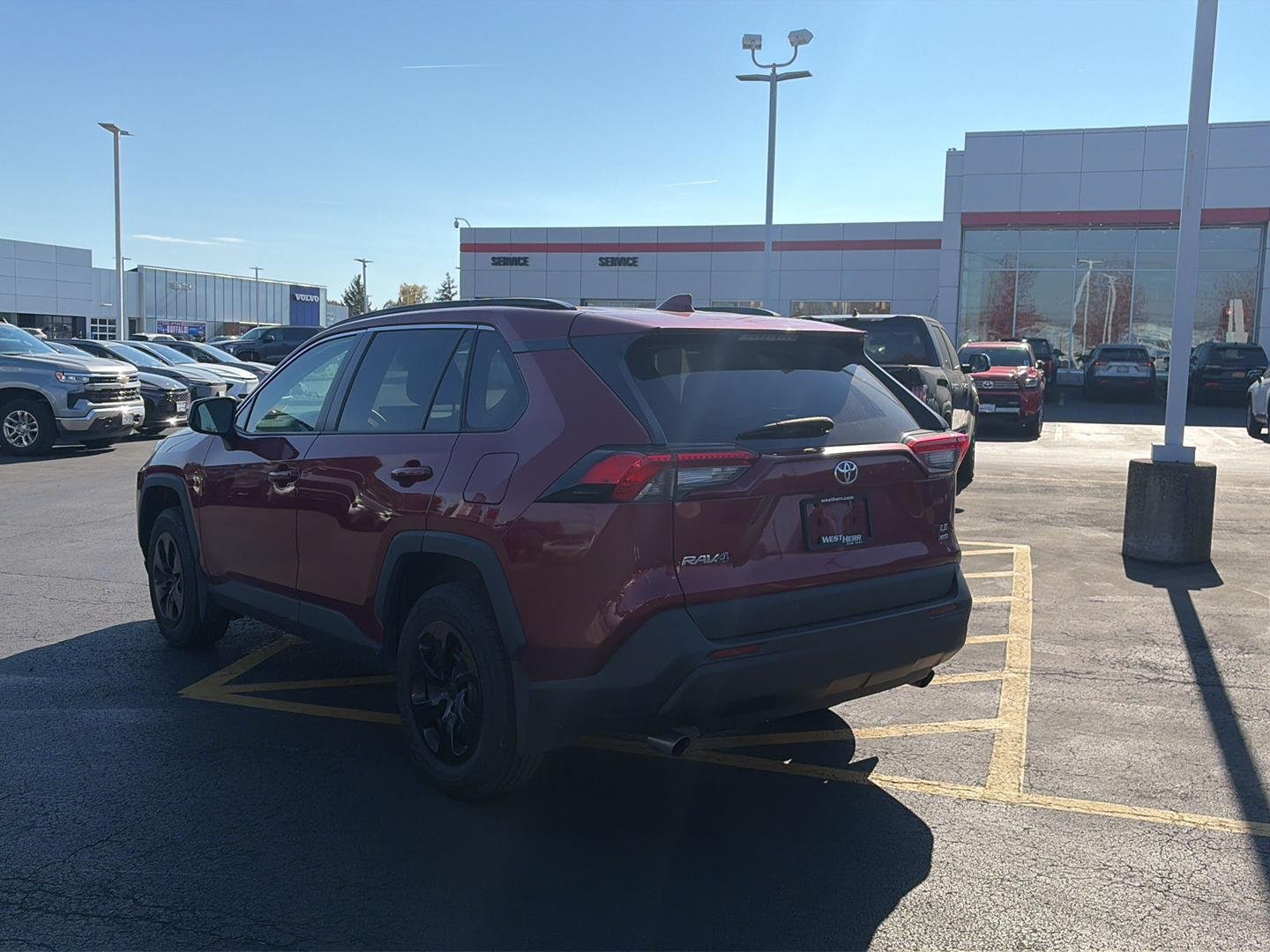 Used 2019 Ruby Flare Pearl Toyota LE image 5