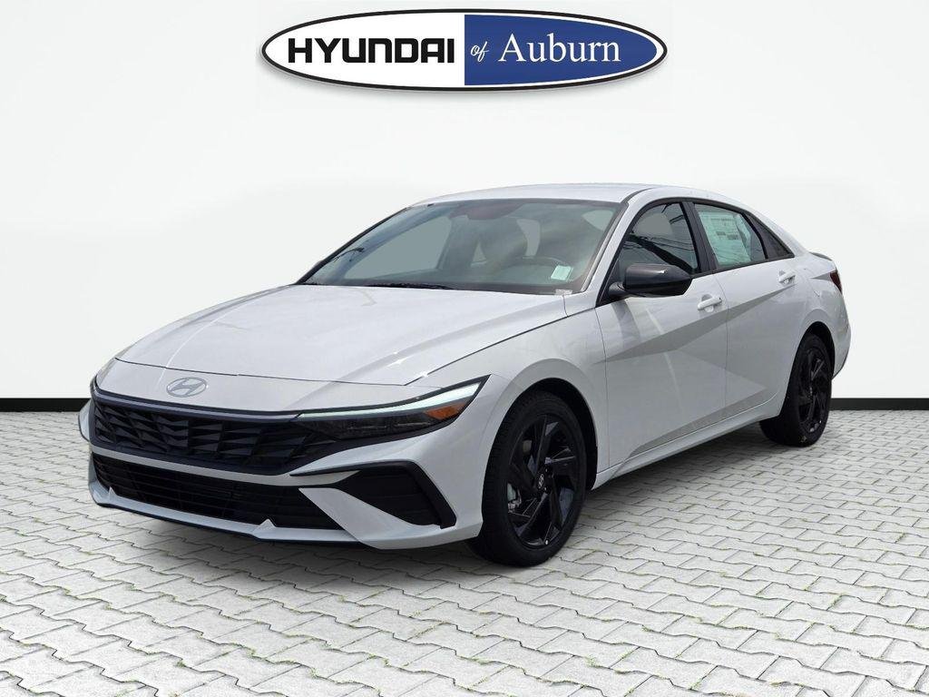 New 2026 White Hyundai SEL Sport image 10