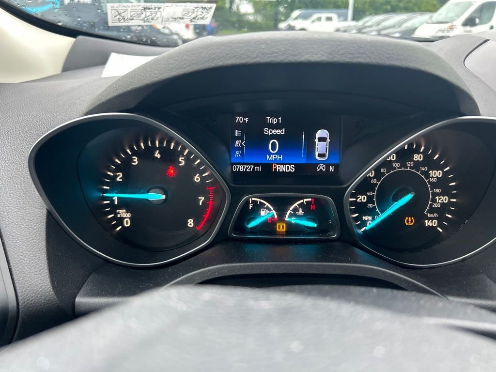 Used 2017 Silver Ford SE image 1