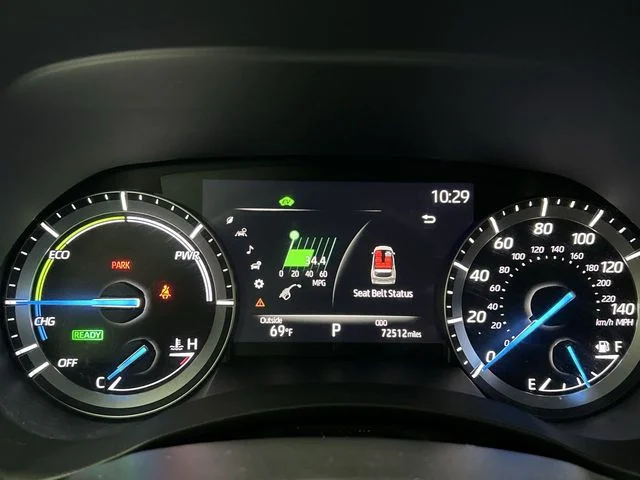 Used 2021 Blue Toyota Platinum image 12