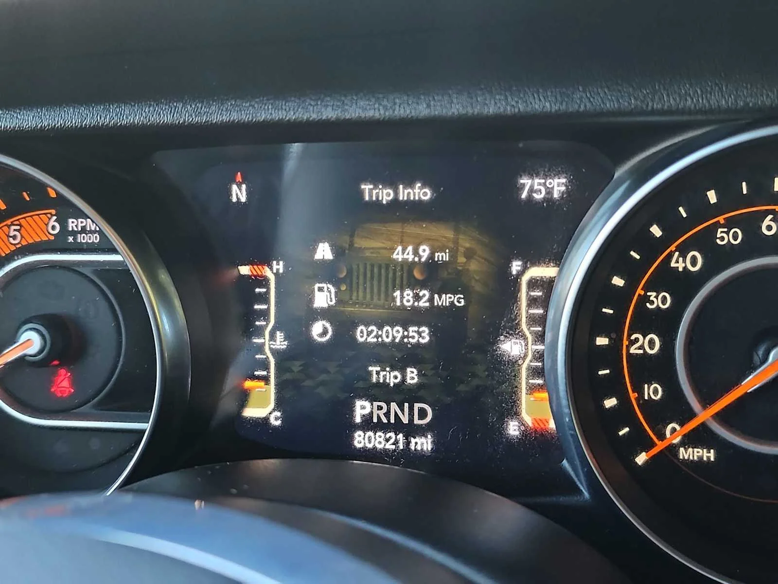 Used 2021 Sting-Gray Clearcoat Jeep Overland image 17