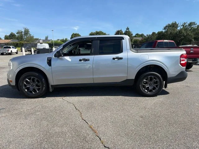Used 2022 Silver Ford XLT image 6