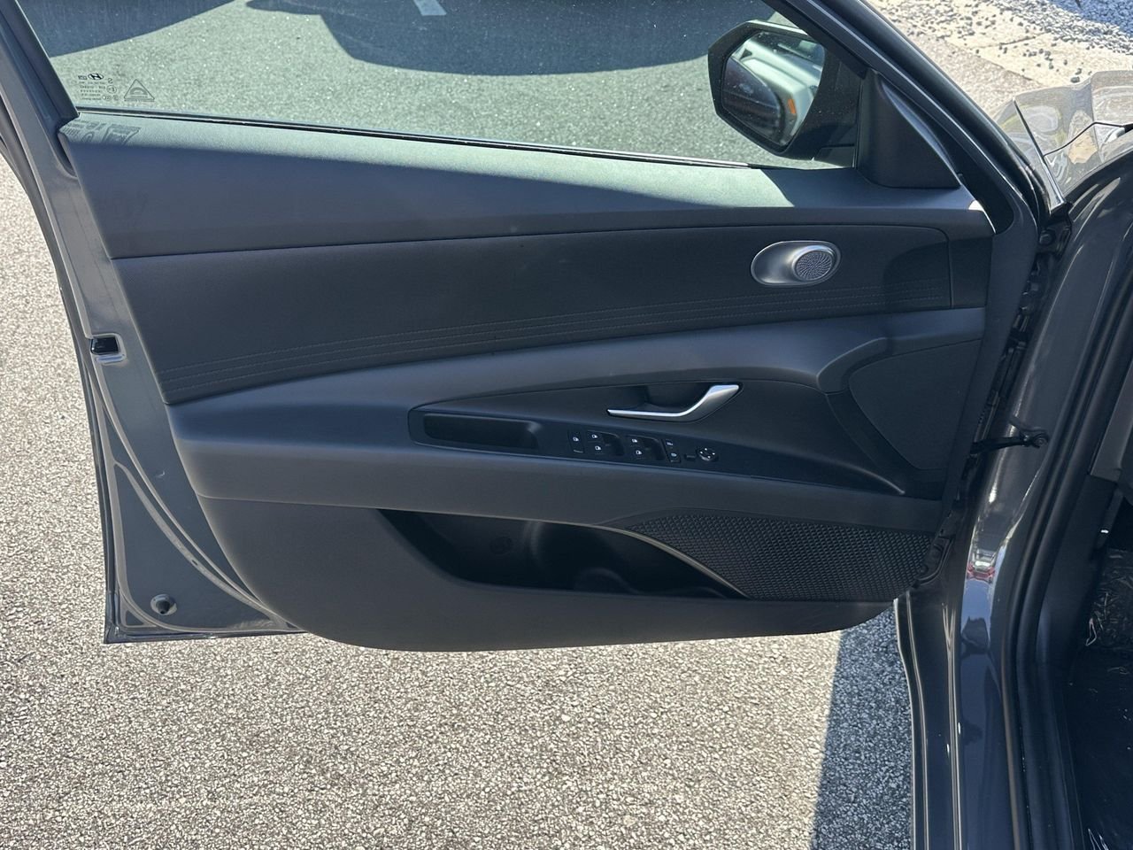 New 2026 Ecotronic Gray Hyundai SE image 11