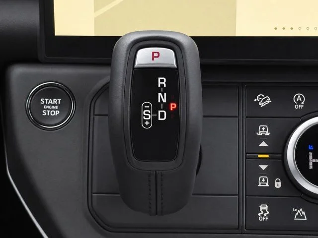 New 2026 Santorini Black Land Rover X image 35