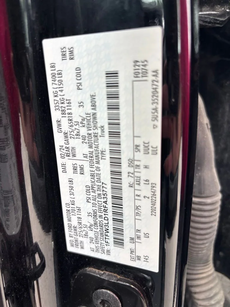 Used 2024 Black Metallic Ford XLT image 12