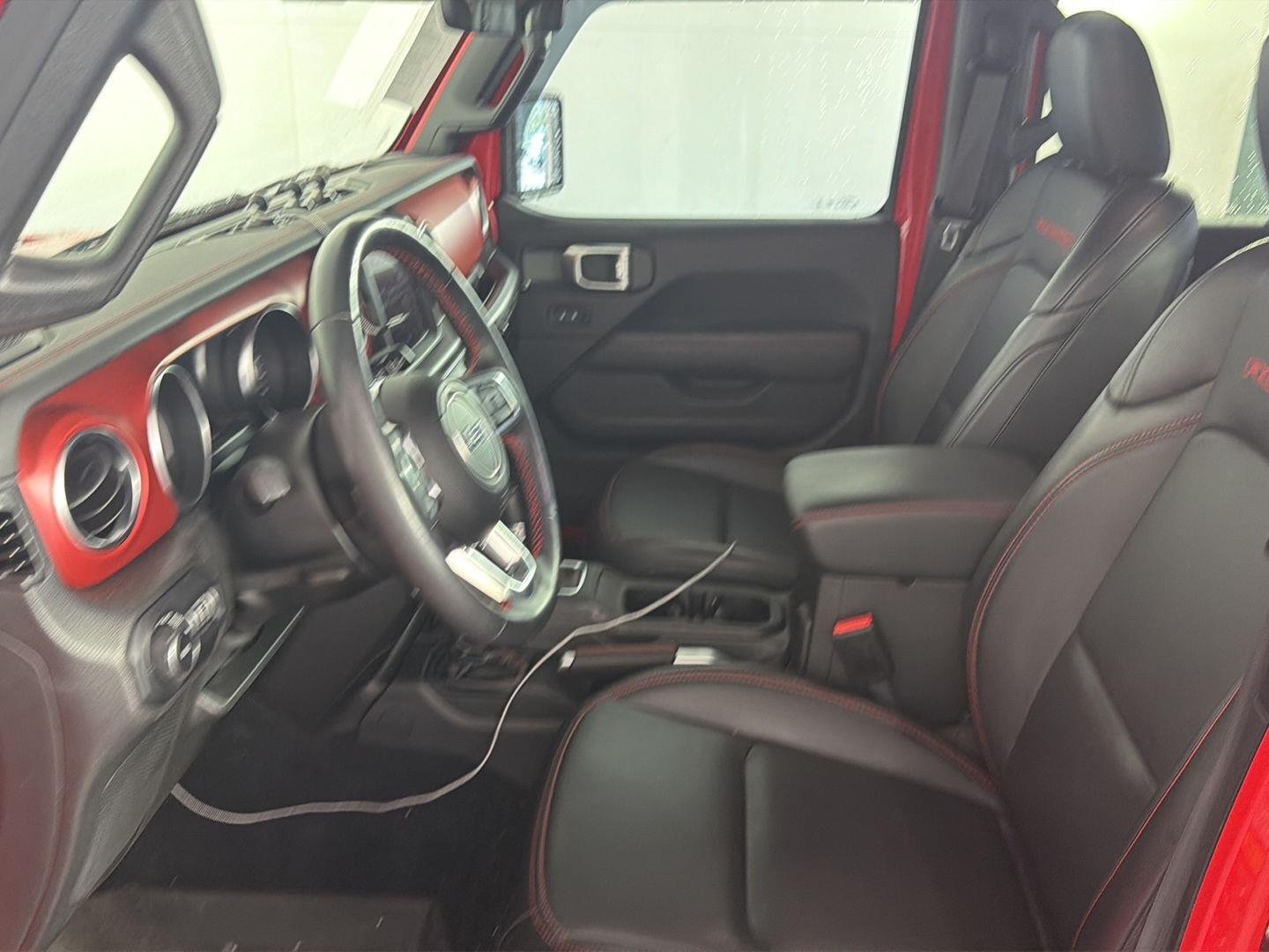 Used 2022 Firecracker Red Clearcoat Jeep Unlimited Rubicon image 11