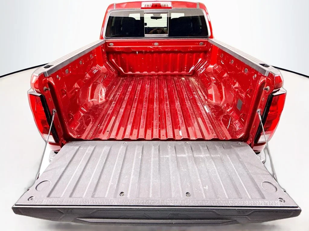 Used 2025 Red Chevrolet Work Truck image 28