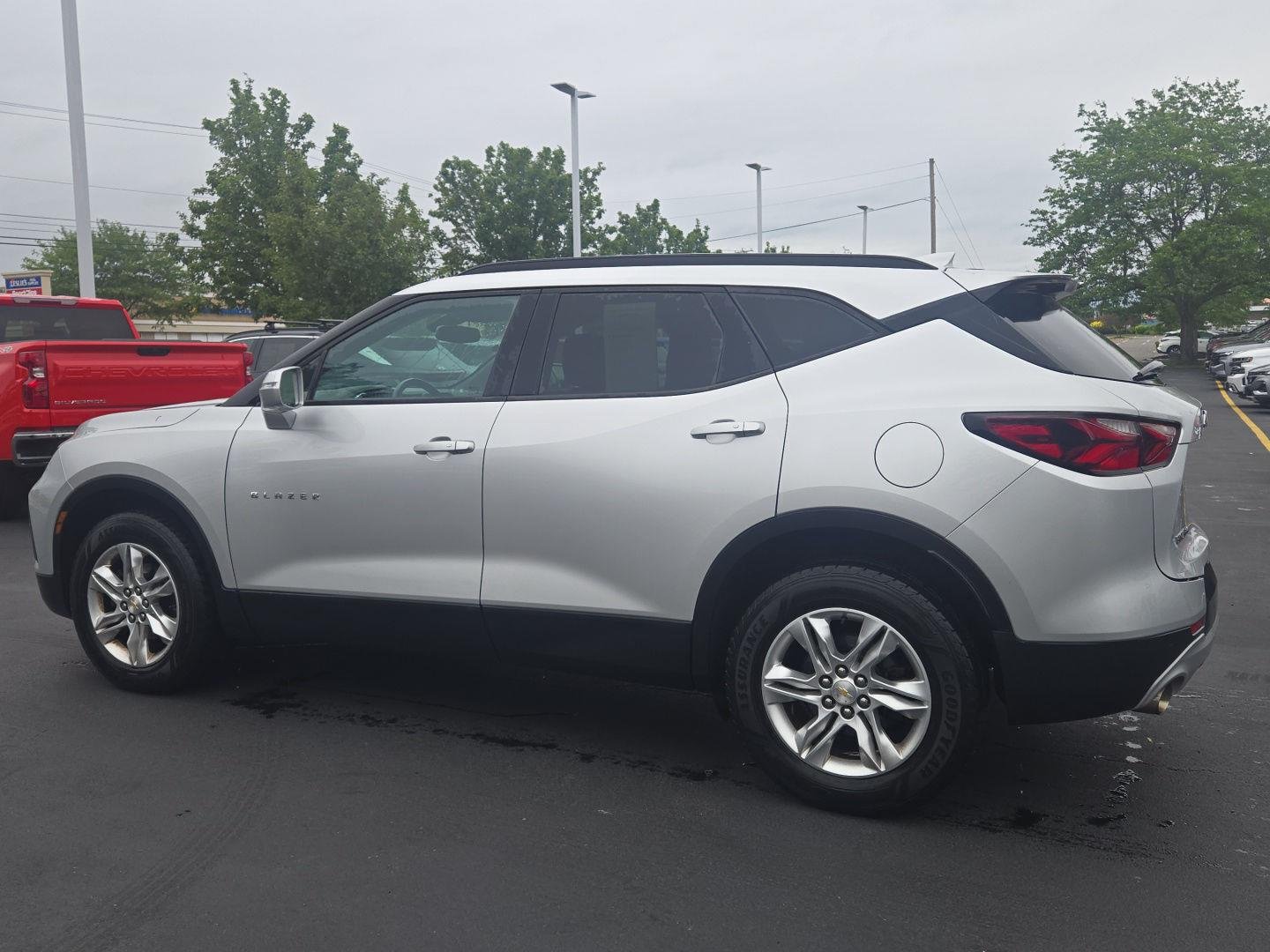 Used 2020 SILVER ICE METALLIC Chevrolet LT image 3