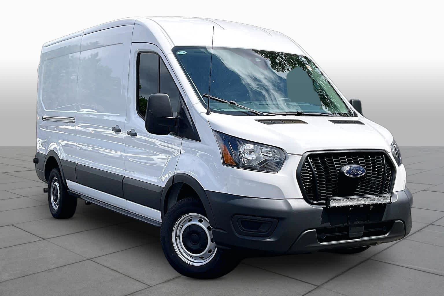 Pre-Owned 2024 Ford Transit Cargo Van