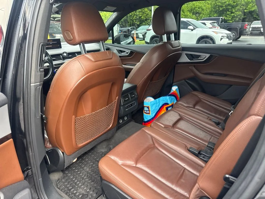 Used 2019 Night Black Audi 45 Premium image 10