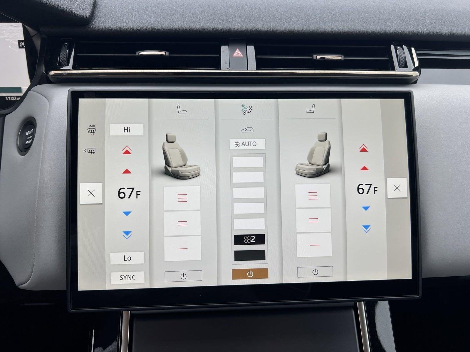 New 2025 Charente Grey Land Rover Dynamic SE image 16
