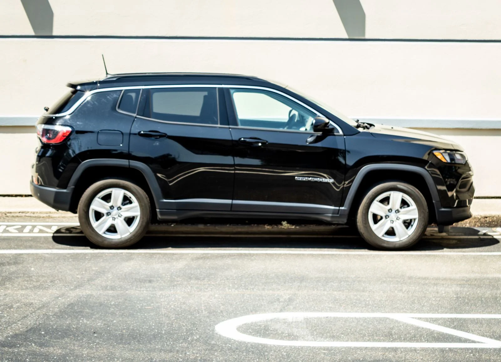 2022 Jeep Compass Latitude - Photo 9