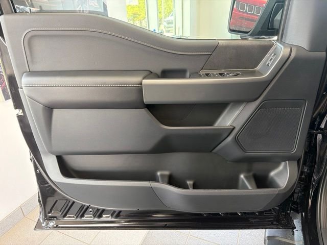 New 2026 Agate Black Metallic Ford XLT image 21