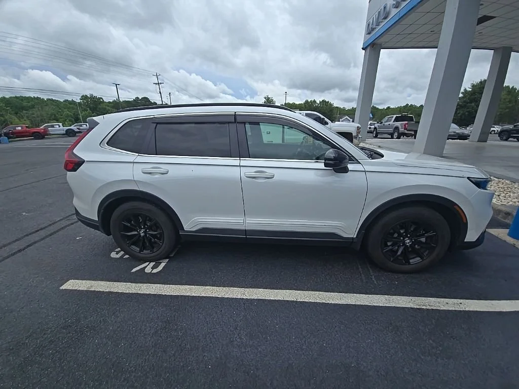 Used 2023 White Honda Sport image 10