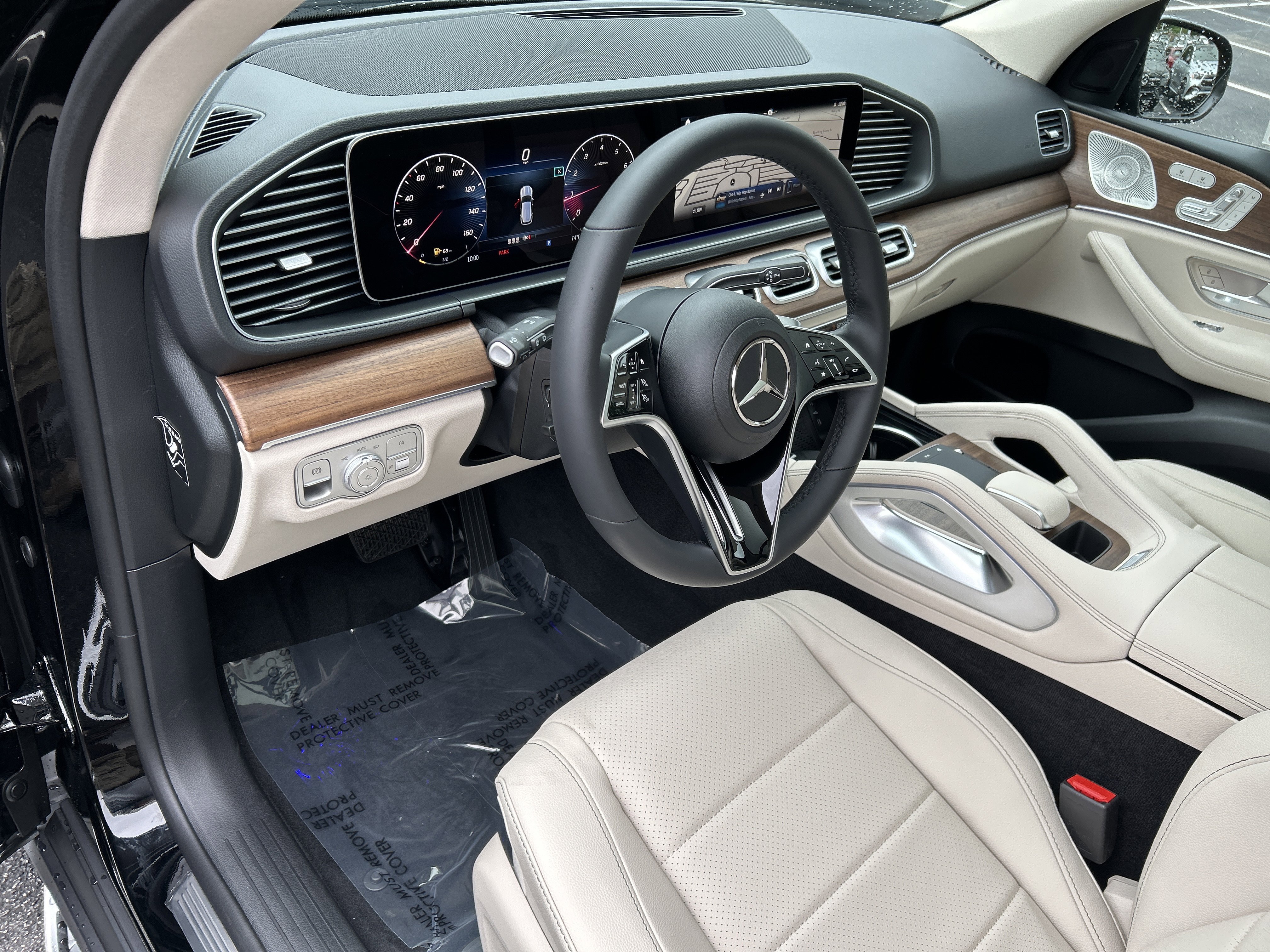 New 2026 Black Mercedes-Benz GLE 350 4MATIC® SUV image 17