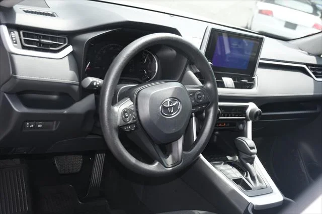 Certified Used 2025 ICE CAP Toyota  image 8