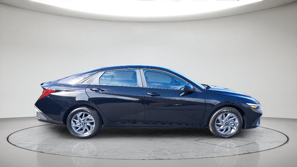 New 2026 Black Hyundai Blue image 2
