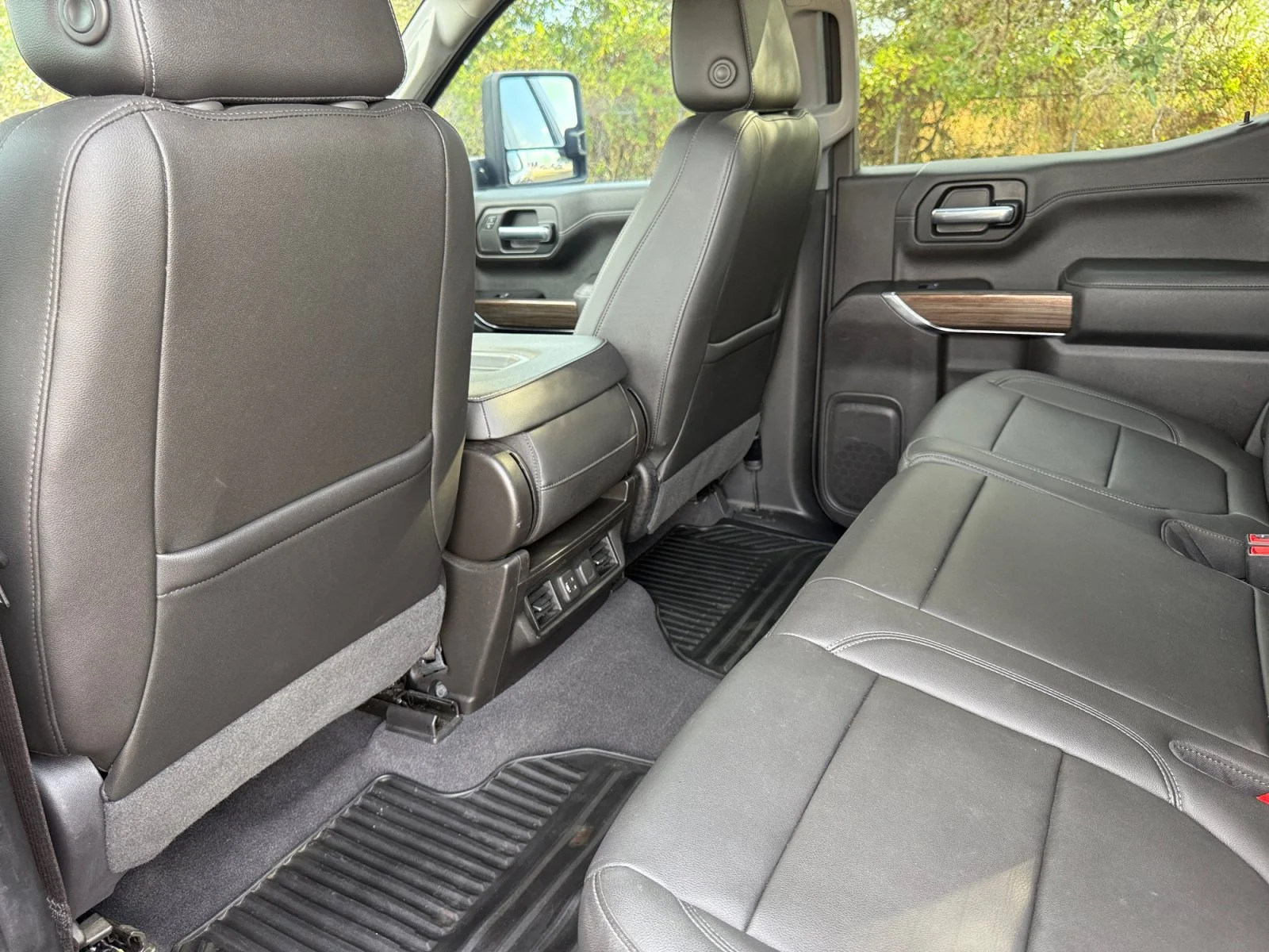 Used 2019 Cajun Red Tintcoat Chevrolet LT image 25