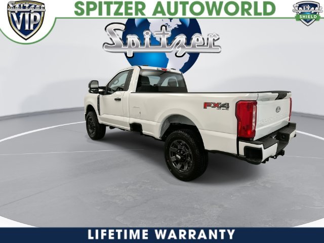 New 2027 Oxford White Ford F-350® XL image 8