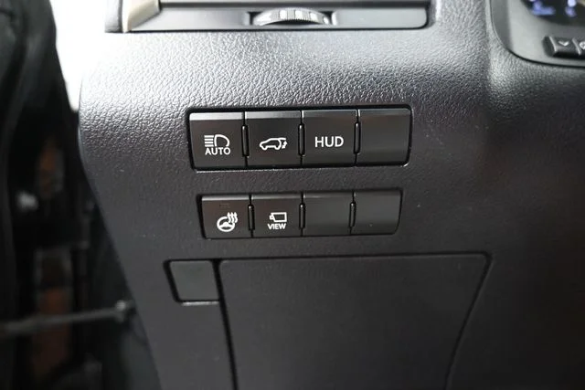 Used 2020 Black Lexus 350 image 39