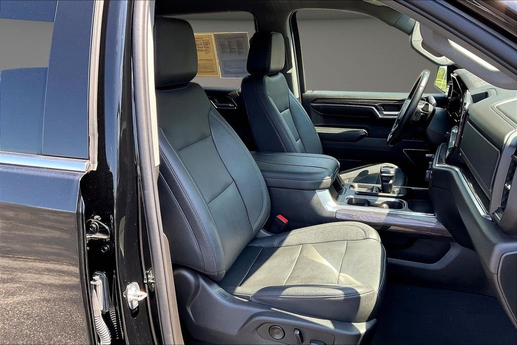 Used 2023 Black Chevrolet LTZ image 34