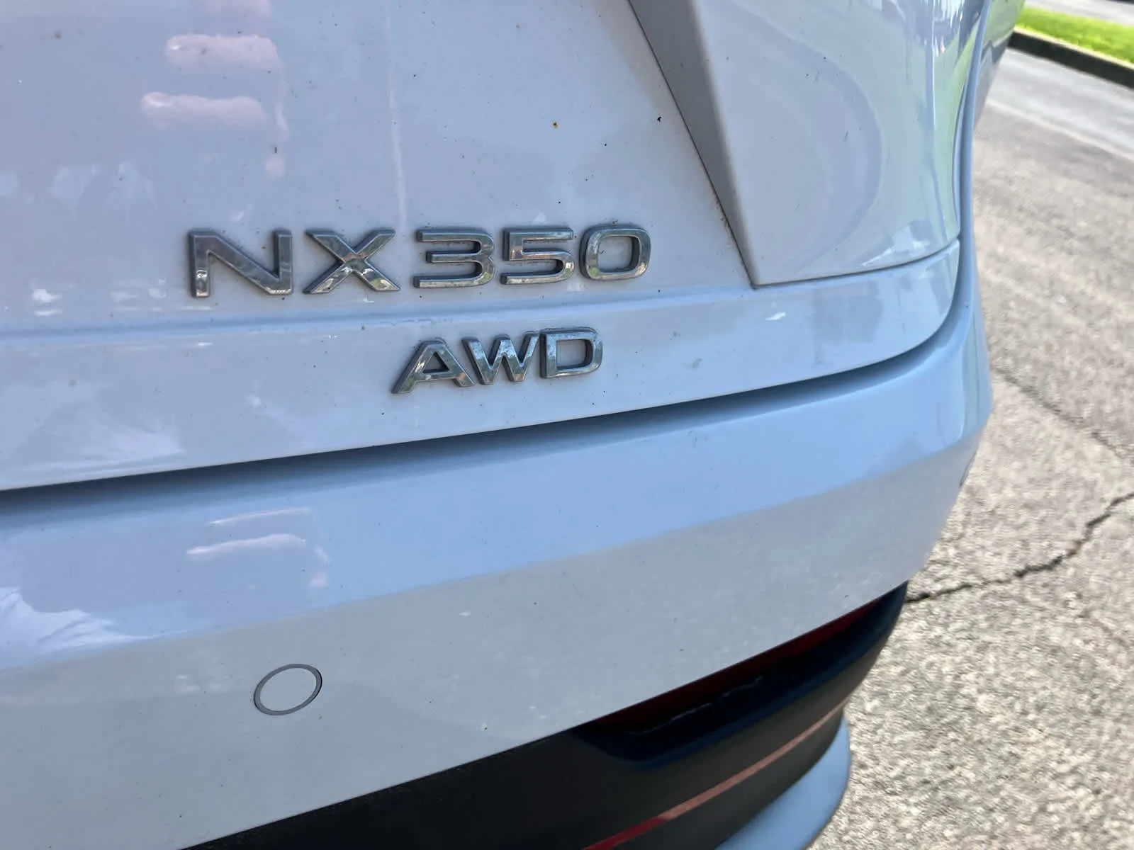 Used 2022 Ultra White Lexus F SPORT Handling image 25