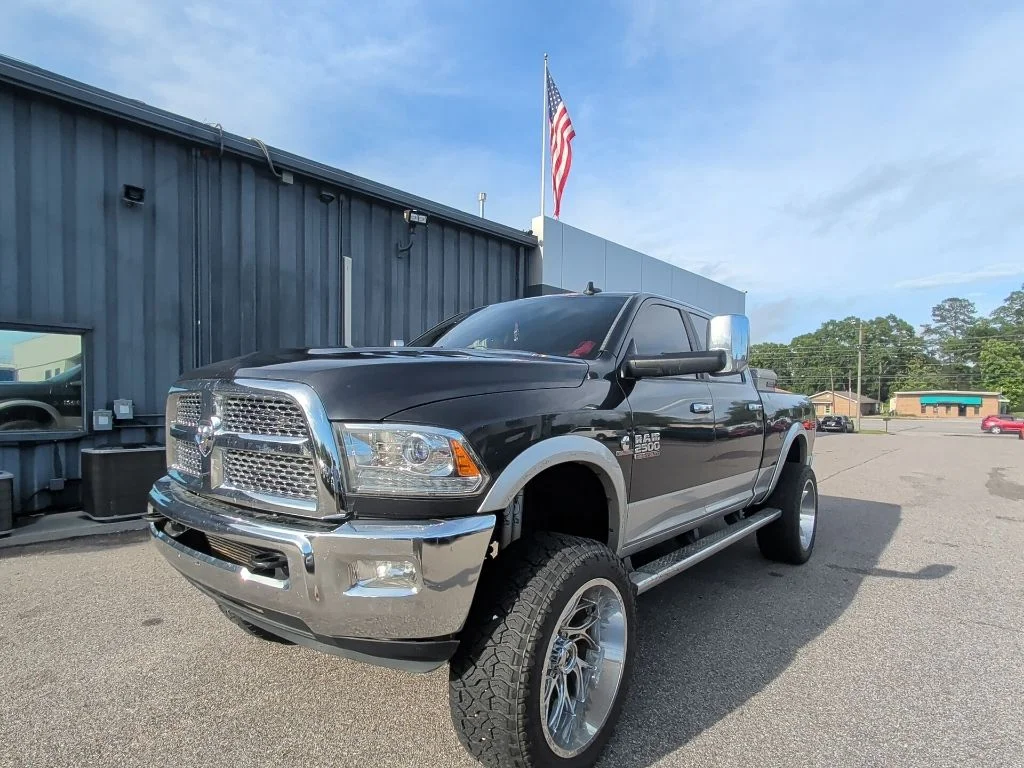 Used 2014 Gray Ram Laramie image 6