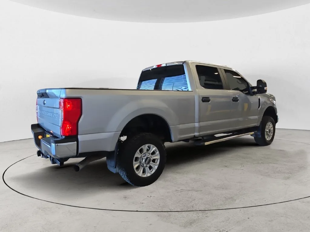Used 2022 Silver Ford XL image 8