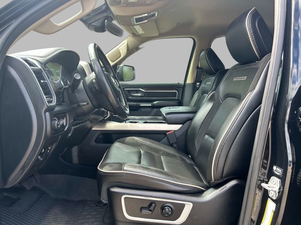 Used 2021 Black Ram Laramie image 16