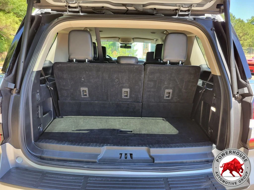 Used 2023 Silver Ford XLT image 13