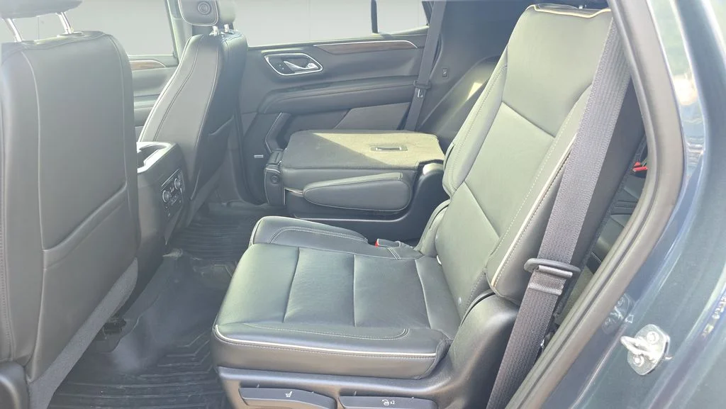 Used 2021 Gray Chevrolet Premier image 14