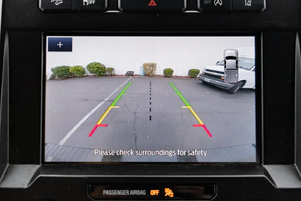 Used 2020 Black Metallic Ford Lariat image 22