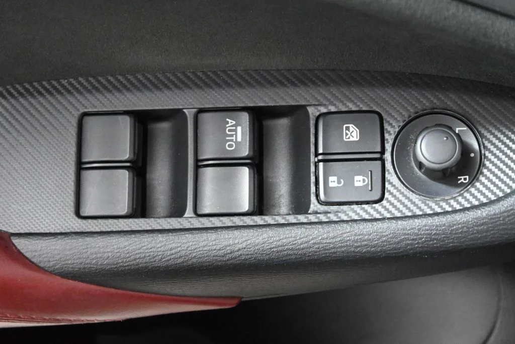 Used 2017 Gray Mazda Grand Touring image 27