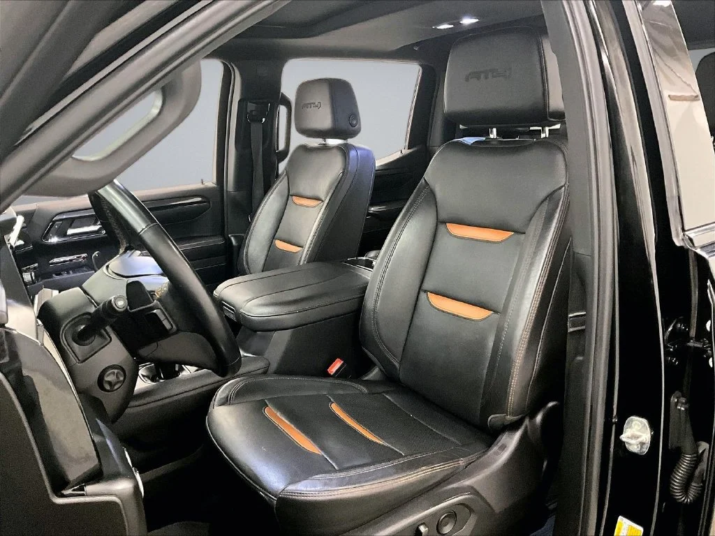 Used 2024 Black GMC AT4 image 22