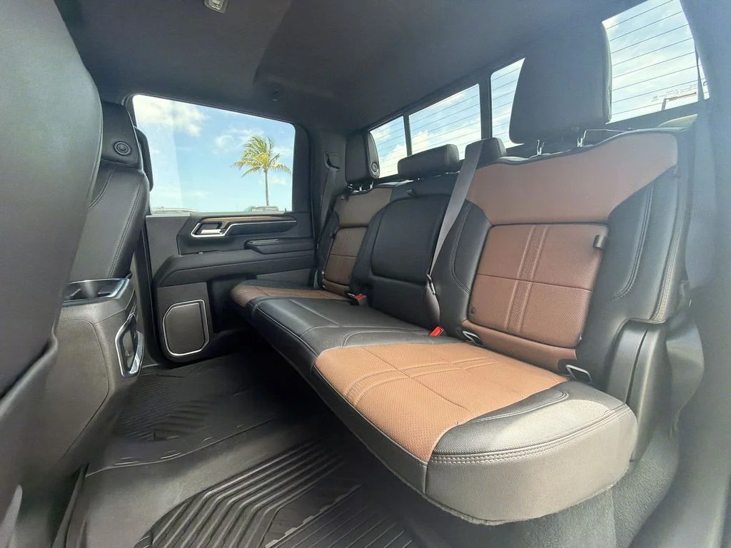 Used 2024 Beige Chevrolet High Country image 32