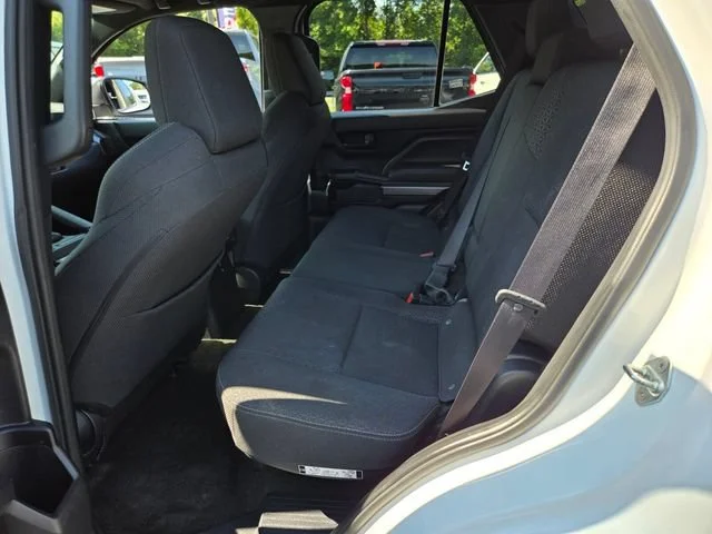 Used 2025 White Toyota SR5 image 12