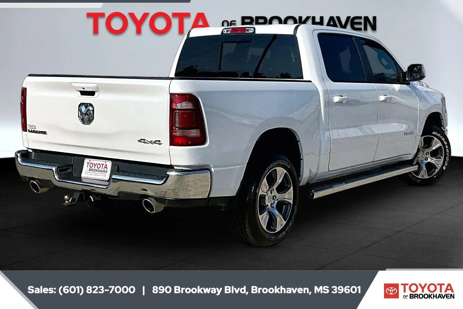 Used 2024 Ivory White Tri-Coat Pearlcoat Ram Laramie image 11