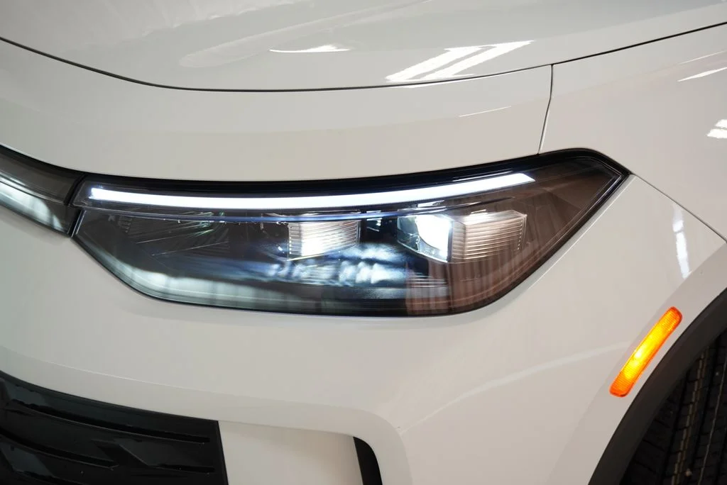 New 2026 Pure White Volkswagen 2.0T S image 29