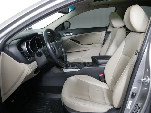 Used 2014 Satin Metal Kia EX w/ Premium Pkg image 9