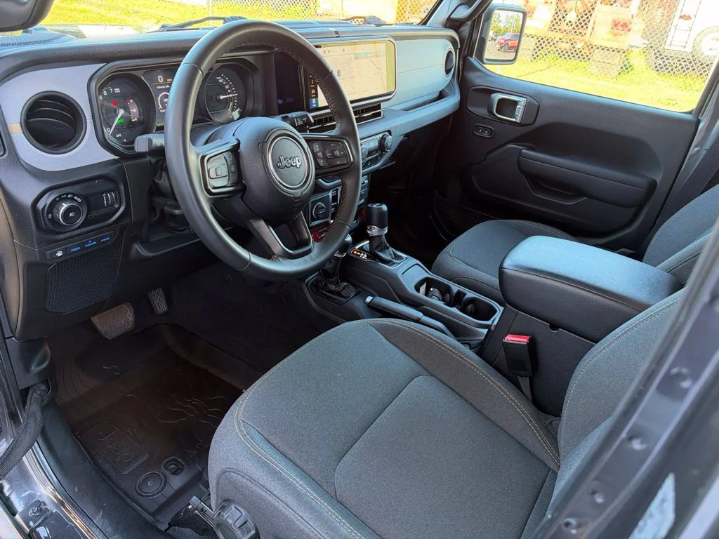 2024 Jeep Wrangler 4xe Willys 4XE - Photo 26
