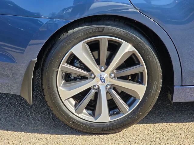 Used 2019 Blue Subaru 2.5i image 8