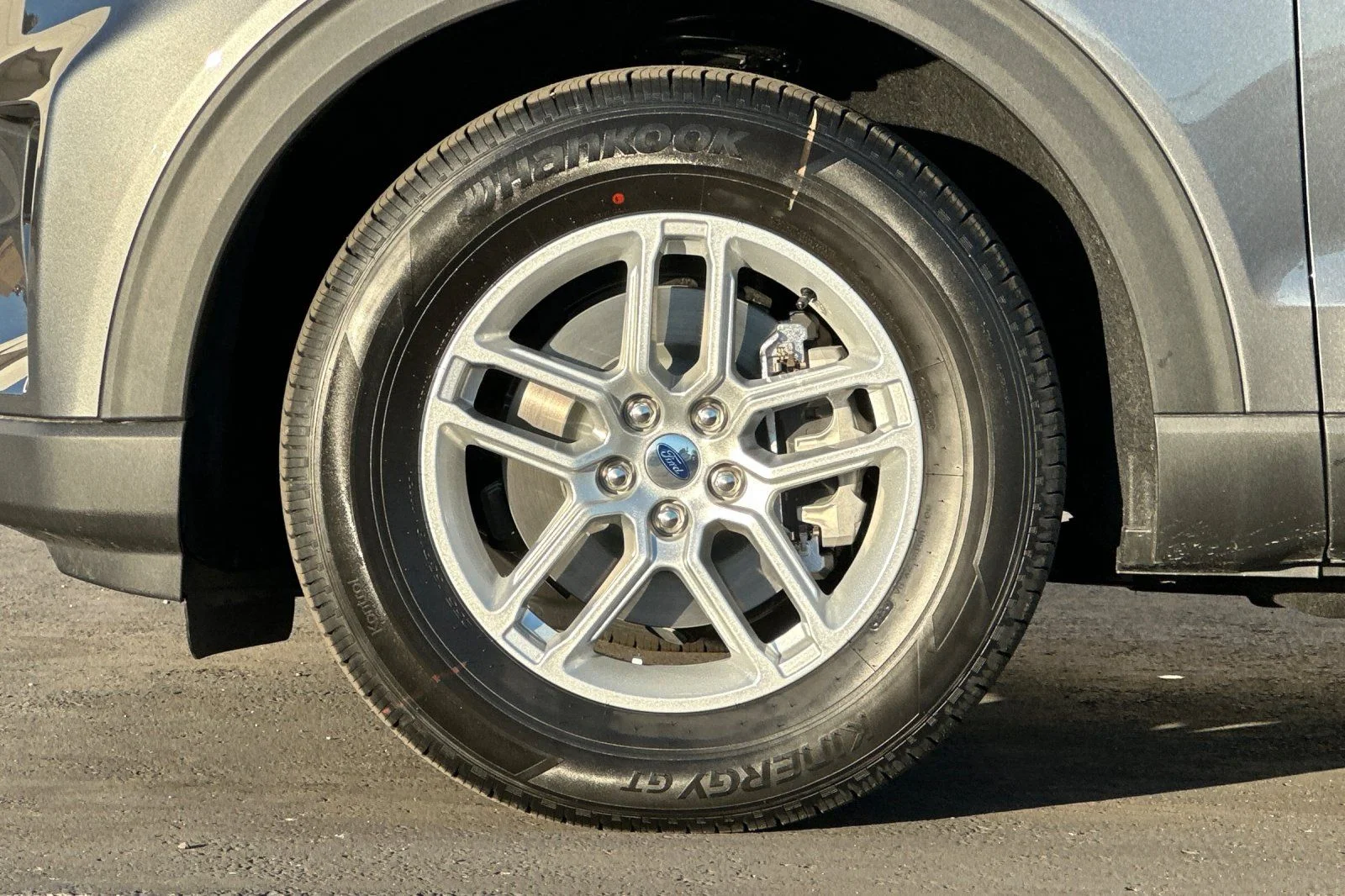 New 2026 Carbonized Gray Metallic Ford Active image 26