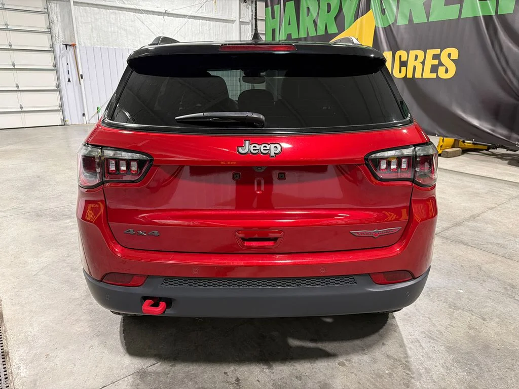 Certified Used 2025 Red Hot Pearlcoat Jeep Trailhawk image 8
