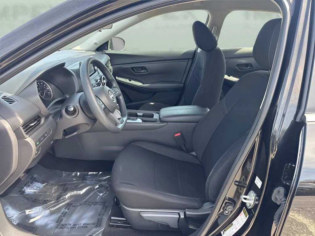 Used 2025 Black Nissan S image 9