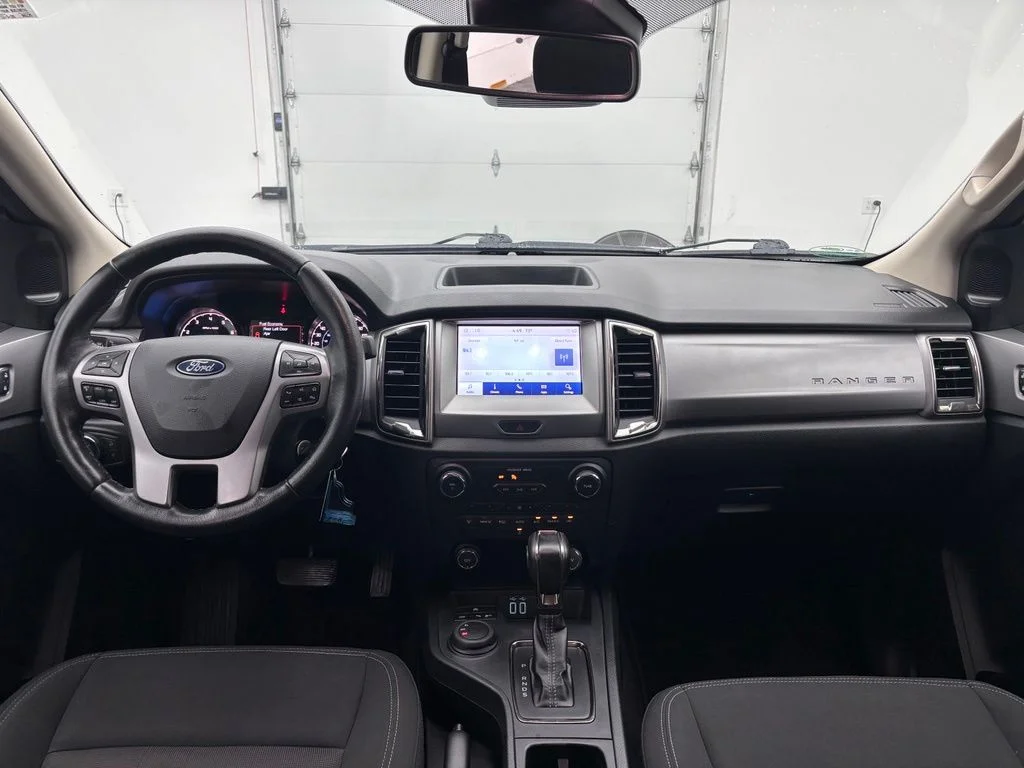Used 2019 Silver Ford XLT image 4