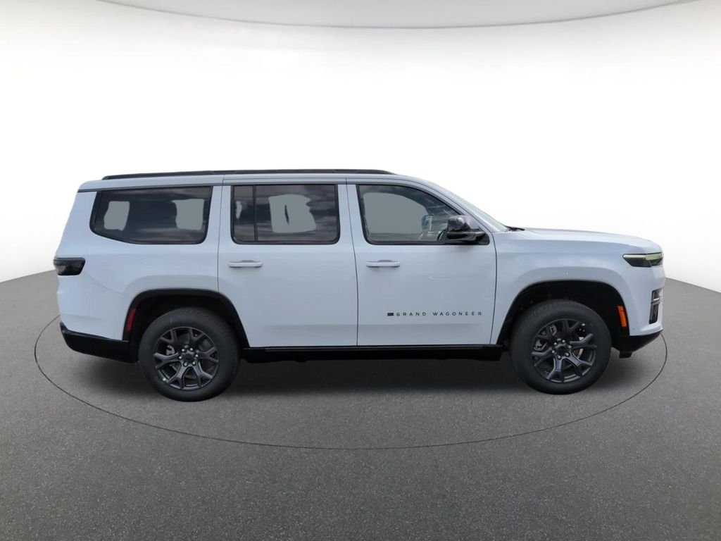New 2026 Bright White Clear-Coat Exterior Paint Jeep Limited Altitude image 4