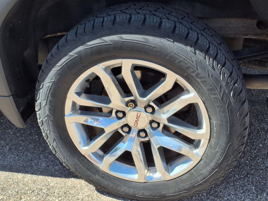 Used 2019 Silver GMC SLT image 7